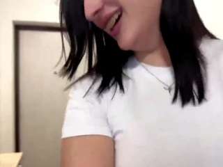 wildaroane webcam model stream image