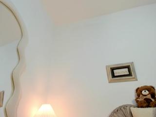 Juliana Saenz webcam model stream image