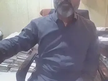hairymaster95 webcam preview