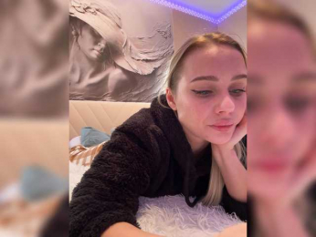 _Katrinka_ webcam model stream image