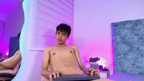 maxfrost_1 webcam model stream image