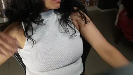 -AyeshaSinghania- webcam model stream image