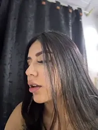 Im-Ali webcam model stream image