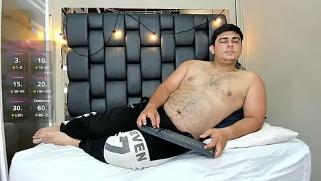 Apolo_falcon webcam model stream image