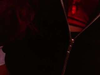 aria-dark webcam camsoda model stream image