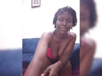 HalimaAnderson webcam preview