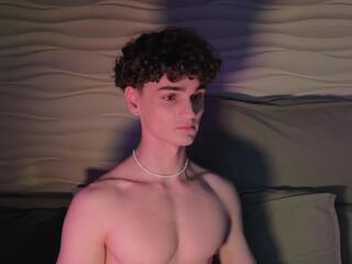 Miron Morres webcam model stream image