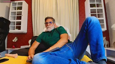 LukeCrews webcam model stream image