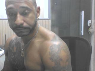 Hebert Gomes webcam model stream image