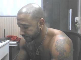 Hebert Gomes webcam model stream image