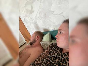 RUS577643 webcam model stream image
