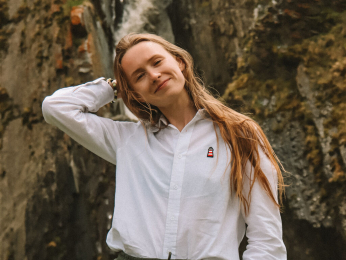 AmiLee webcam model stream image