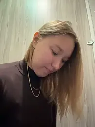 -NaughtyAngel- webcam model stream image