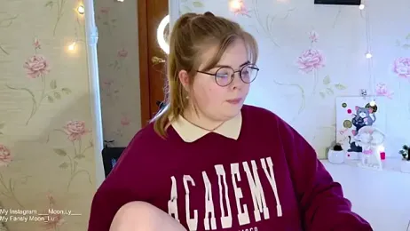 sinnamon_ webcam model stream image