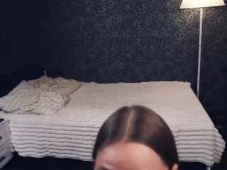 odelinaanness webcam model stream image