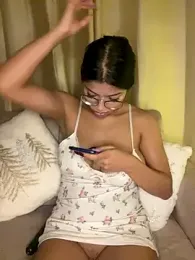 AgathaGeorgiou webcam model stream image