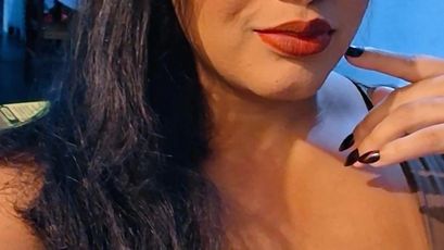 HotwifePam webcam preview