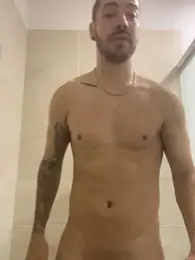 Guyinthemountain webcam model stream image