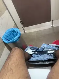 biggest_cocky webcam stripchat model stream image