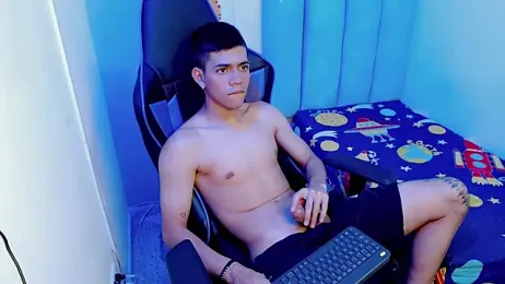 Mike_Cr webcam model stream image