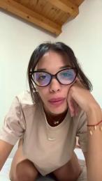 Elisaxx webcam model stream image