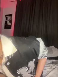 lion_cherry21 webcam model stream image