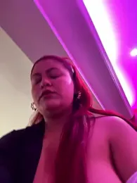 lia_moon77 webcam model stream image