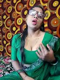 Riya_sam69 webcam stripchat model stream image