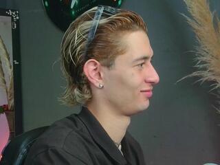 Mattias Dantee webcam model stream image
