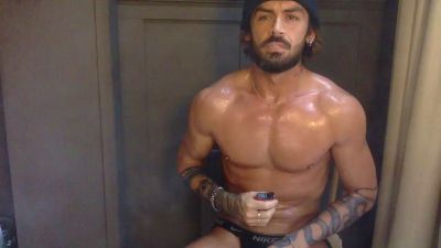 tylerjamesxxx webcam model stream image