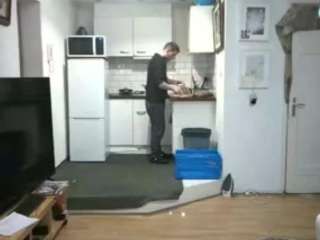 michaelmihai webcam model stream image