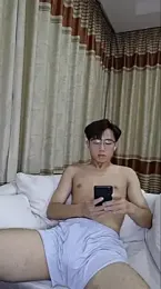 STxuguanhan webcam model stream image