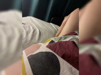 Floy-Lena webcam bongacams model stream image