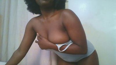 NaughtyDoreen webcam model stream image
