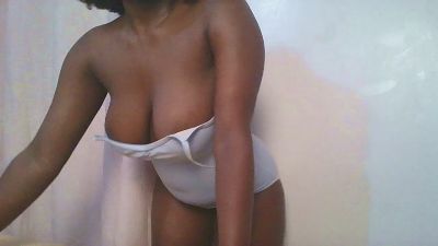 NaughtyDoreen webcam model stream image