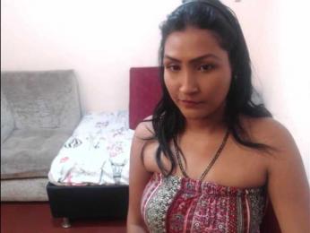 Leah-666 webcam preview