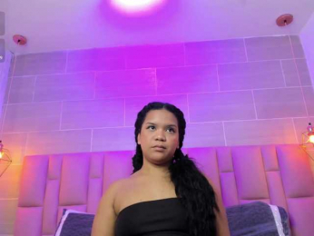 Ainhoa-Cox webcam model stream image
