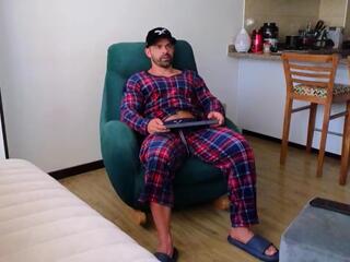 Andrew Fame webcam model stream image