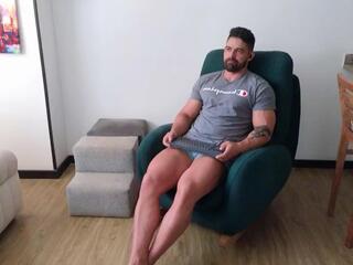 Andrew Fame webcam model stream image
