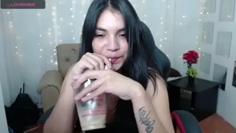 Nannami1 webcam model stream image