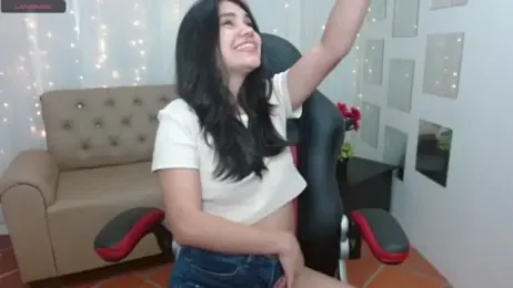 Nannami1 webcam model stream image