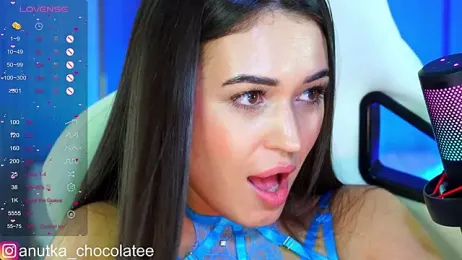 Adel_chocolate_ webcam model stream image