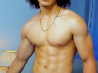 Eliot Hanma webcam model stream image
