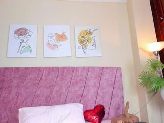 Kate Cook webcam flirt4free model stream image