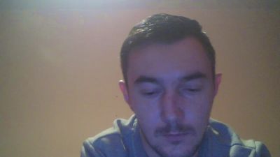 robert9995 webcam cam4 model stream image