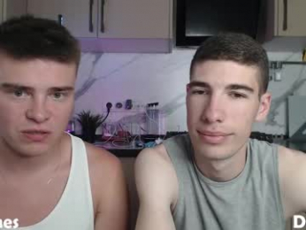 holy_eggs_00 webcam model stream image