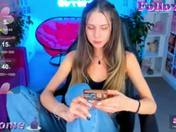 graycewild webcam model stream image