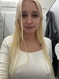 Milkyy_wway webcam model stream image