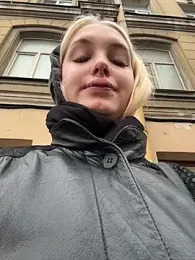 Milkyy_wway webcam model stream image