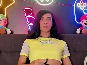 TiffValentinee_ webcam model stream image